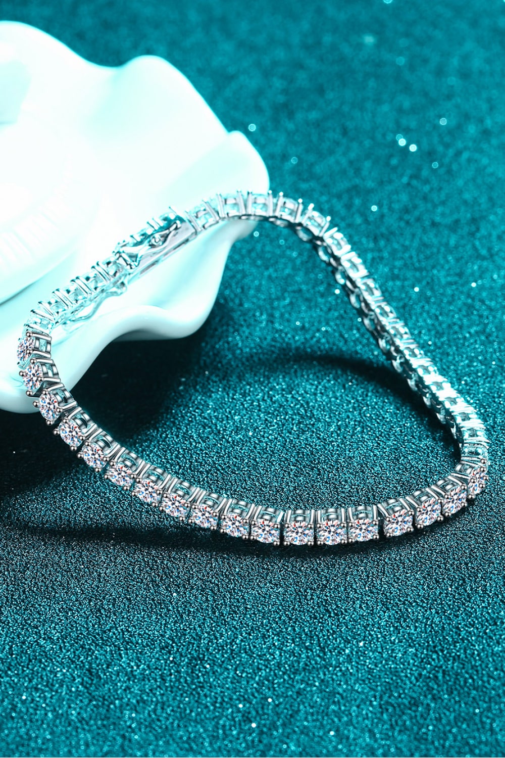 Moissanite bracelet close-up